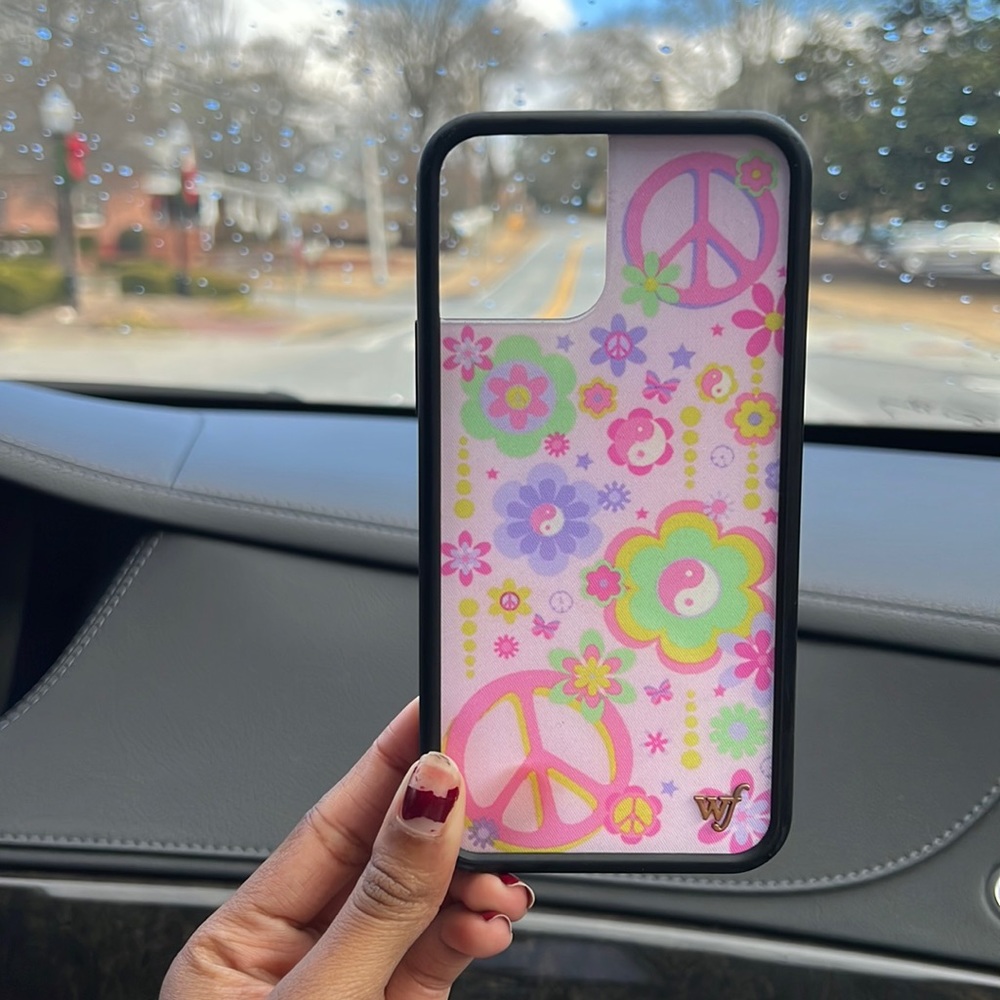 I phone 12 /wild flower